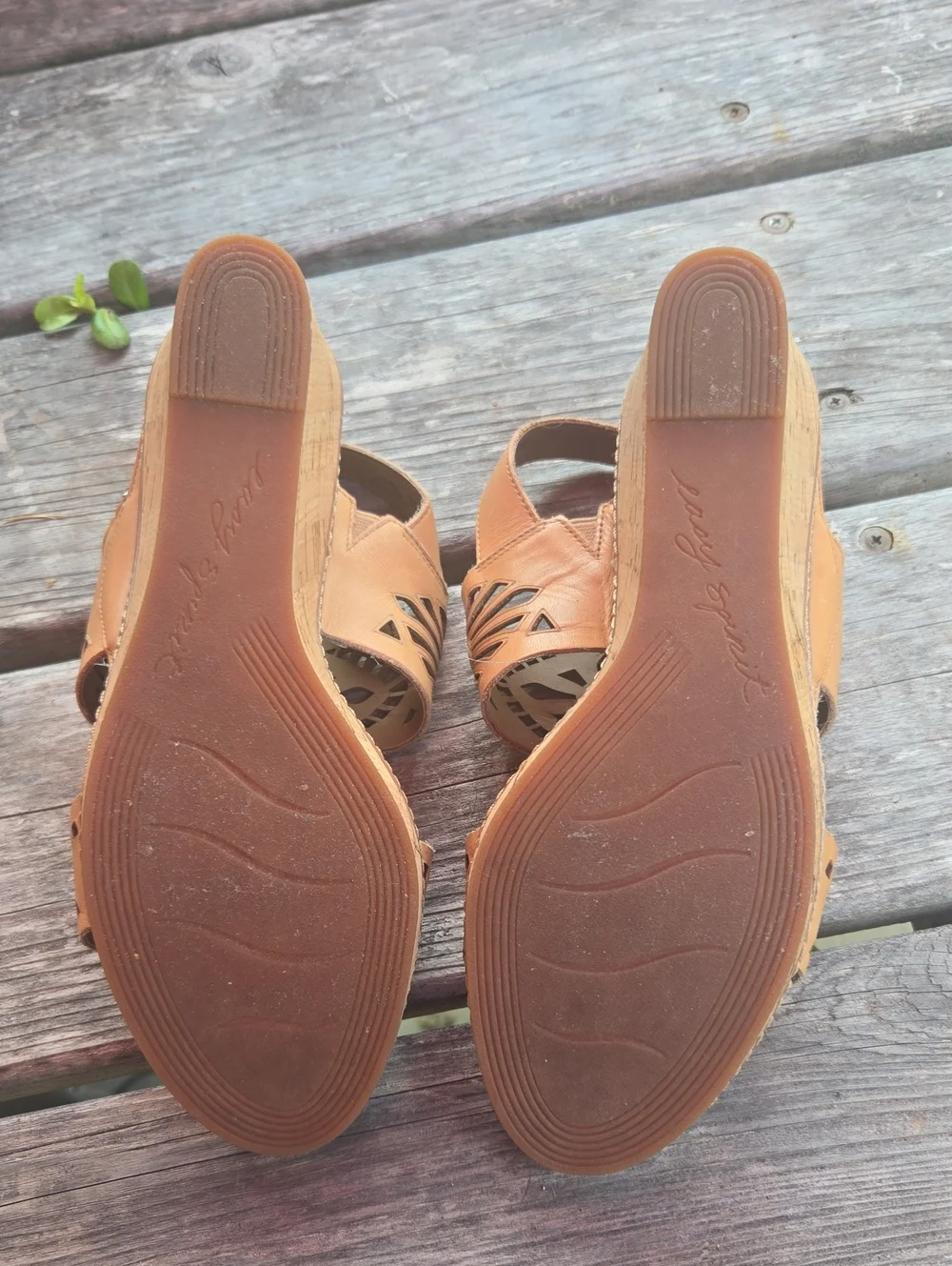 Easy Spirit Kristina Wedge Sandals Size 8.5 Wide